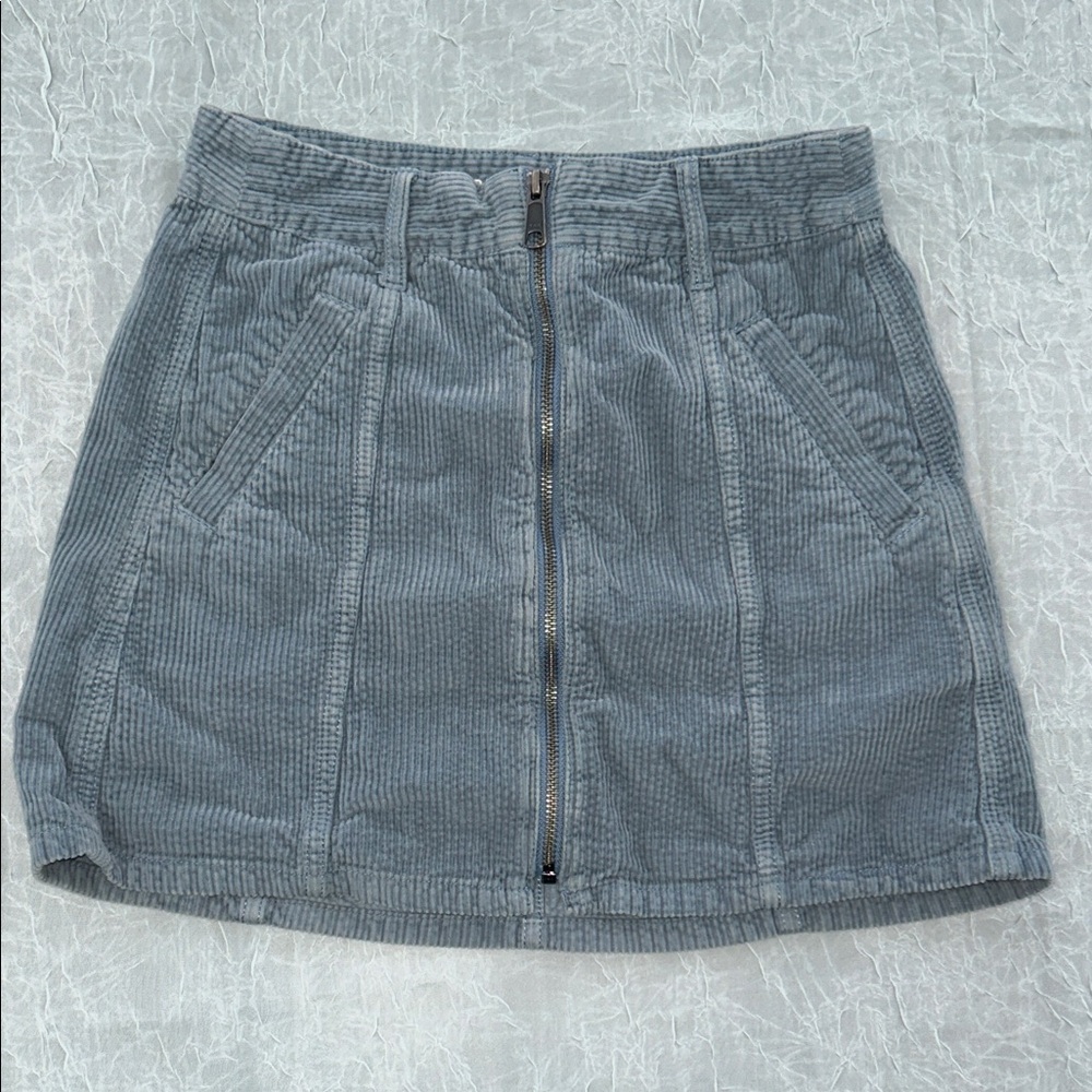 •AMERICAN EAGLE• Corduroy Skirt!